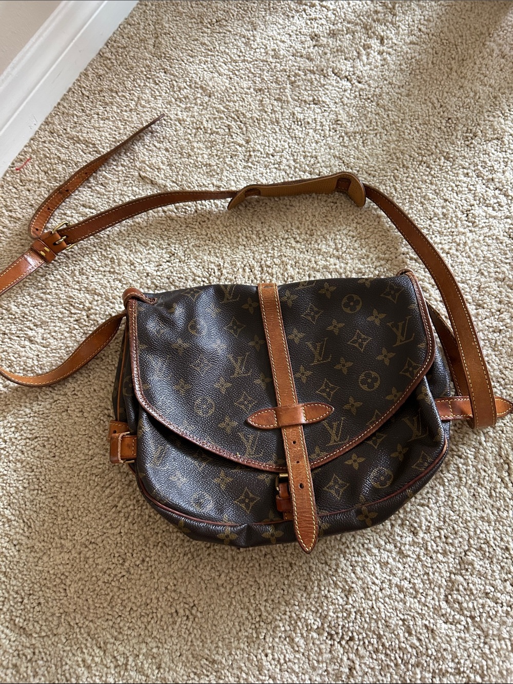 Louis Vuitton Monogram Saddle Crossbody - Brown & Tan